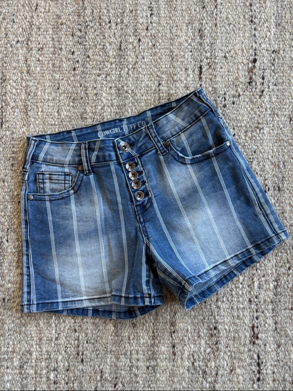 Cowgirl Tuff Striped Jean Short, size 26